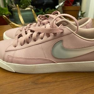 Pink Nike